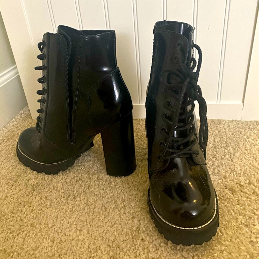 Platform boots
